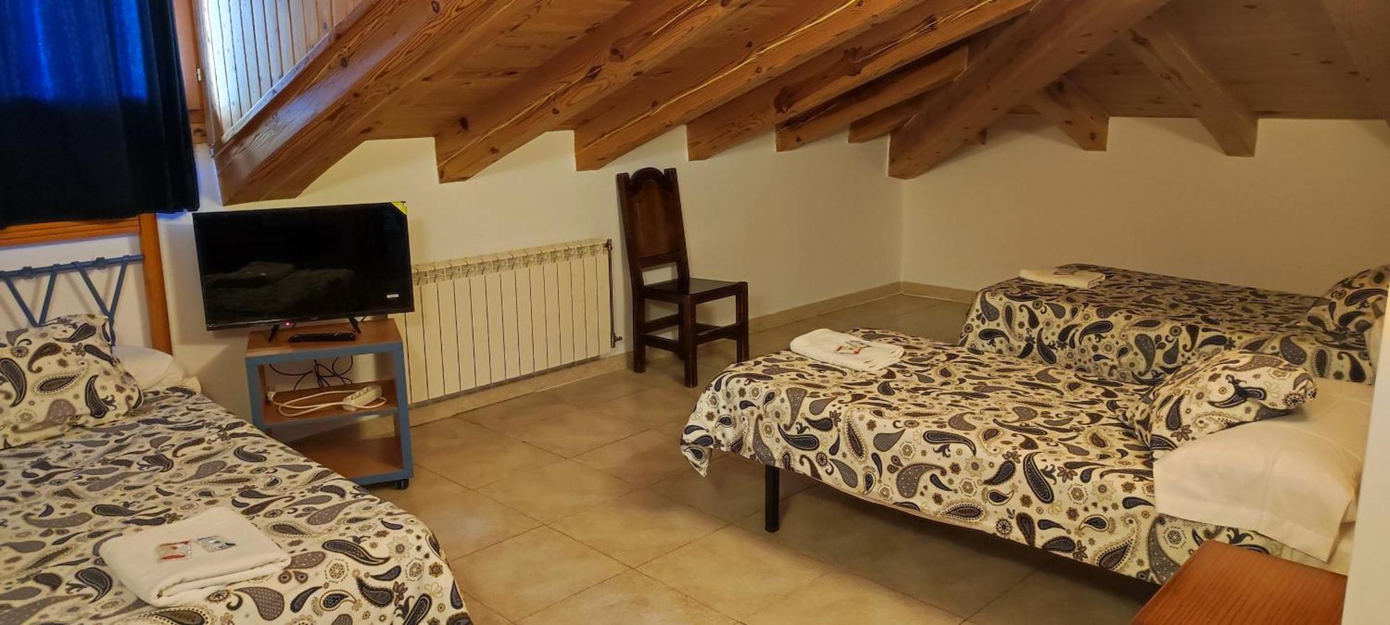 Altogredos Hotel Rural Y Apartamentos Turisticos Ойос-дель-Эспино Экстерьер фото